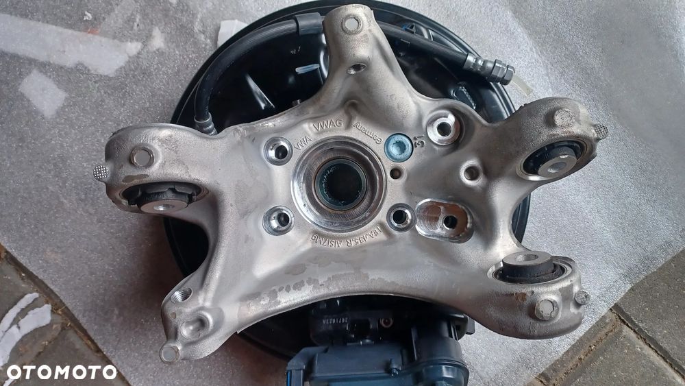 VW ID4 ENYAQ Q4 ZAWISZENIE ZWROTNICA 1EA435R NOWE - 3