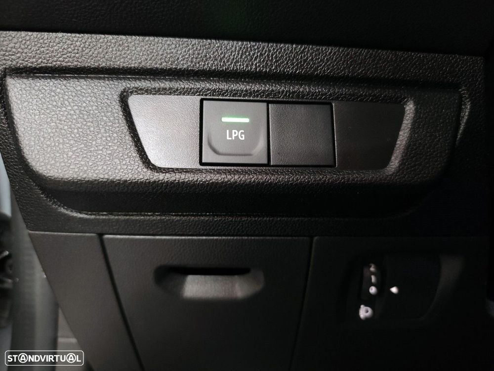 Dacia Sandero 1.0 ECO-G Essential Bi-Fuel - 26