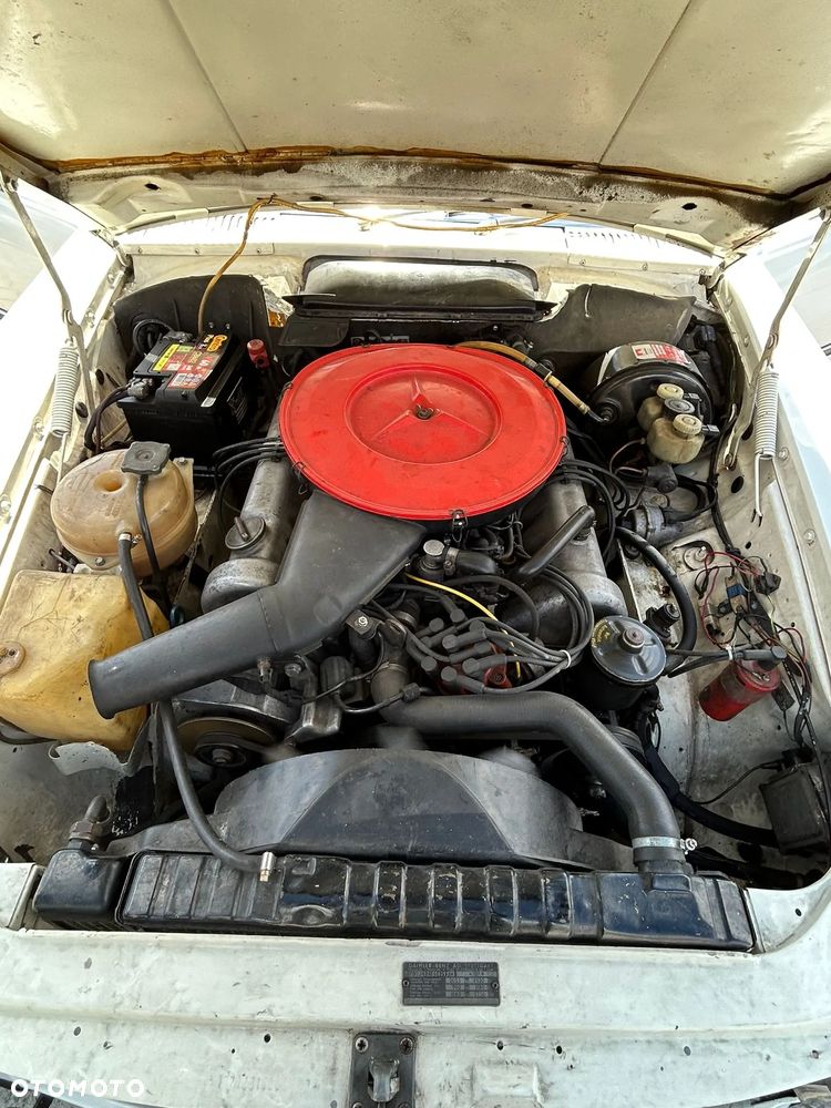 Mercedes-Benz SLC - 11