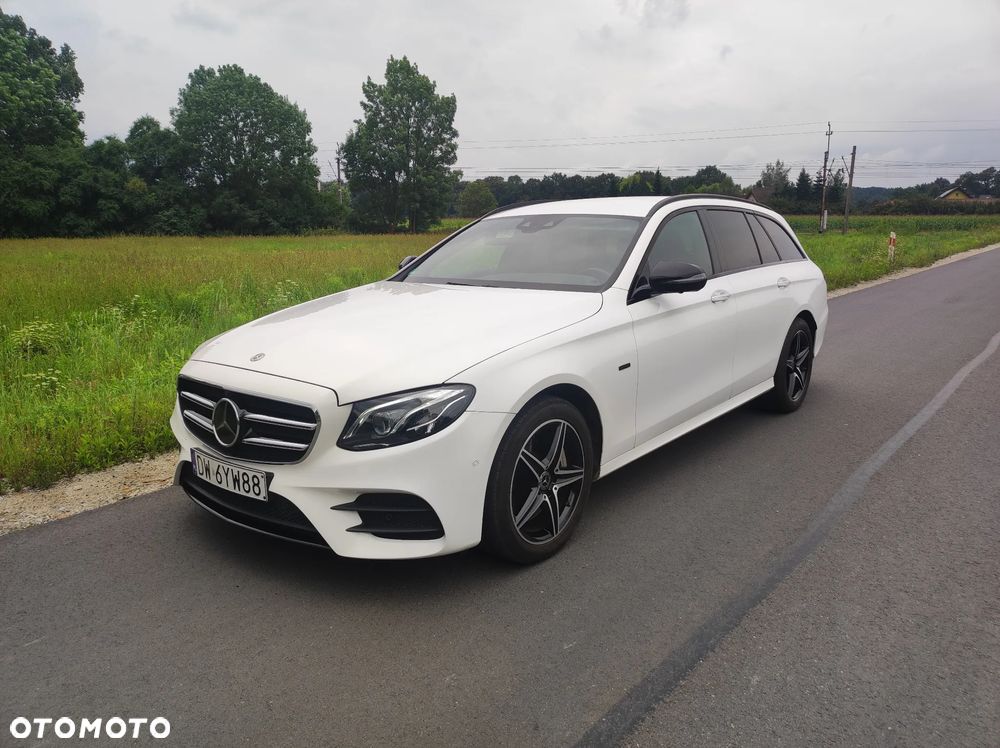 Mercedes-Benz Klasa E 300 de 9G-TRONIC Night Edition - 1