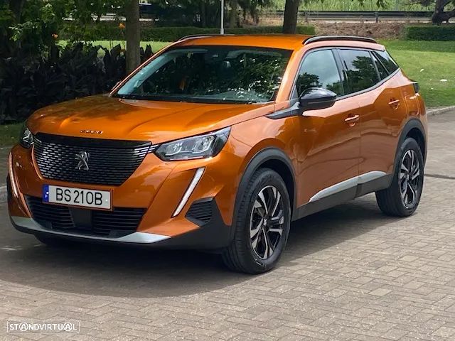 Peugeot 2008 PureTech 130 EAT8 Allure - 1