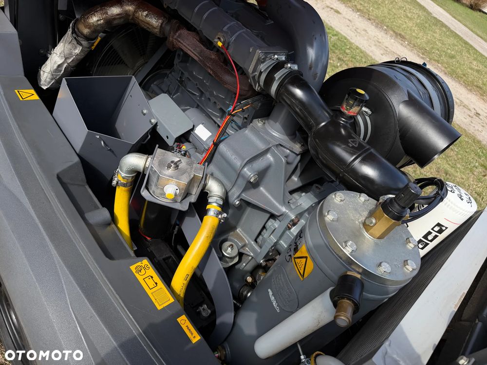Atlas Copco XAS 97 Kompresor Śrubowy. Sprężarka. 5,5m3. Przyczepa mobilna jezdna do rejestracji. Silnik Deutz! jak Nowy 786 mtg. 2016rok. Import Norwegia! Chłodnica cyklonowa! NAOLEJACZ. Serwisowany w DEKRA Hamulec najazdowy. Opony z 2025roku. Zadbana Maszyna! OKAZJA - 9