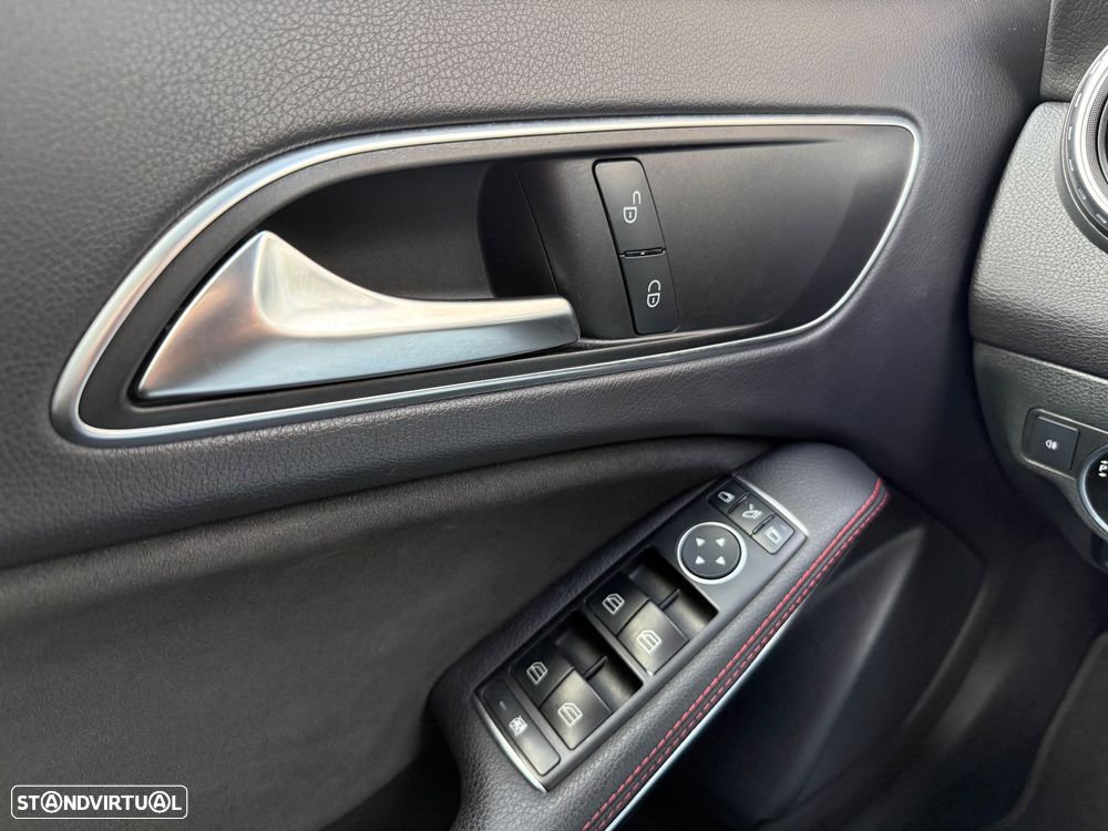 Mercedes-Benz GLA 180 CDI AMG Line - 23