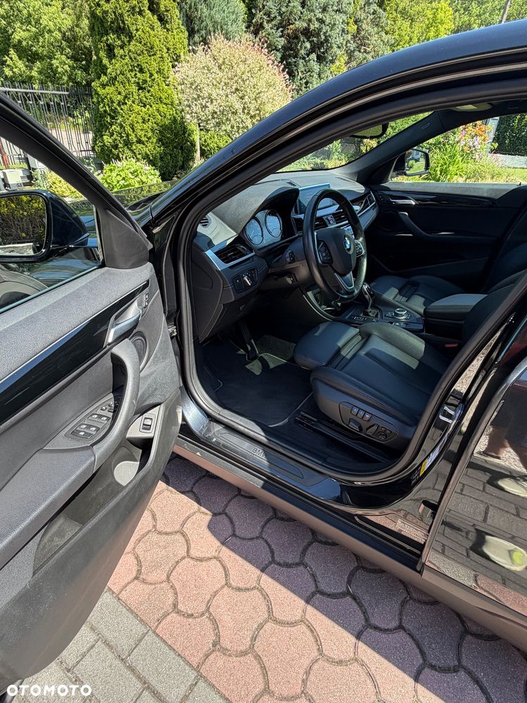 BMW X2 xDrive20i Advantage Plus - 12