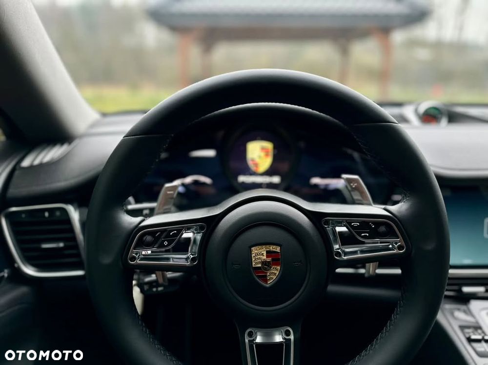 Porsche Panamera PDK - 6