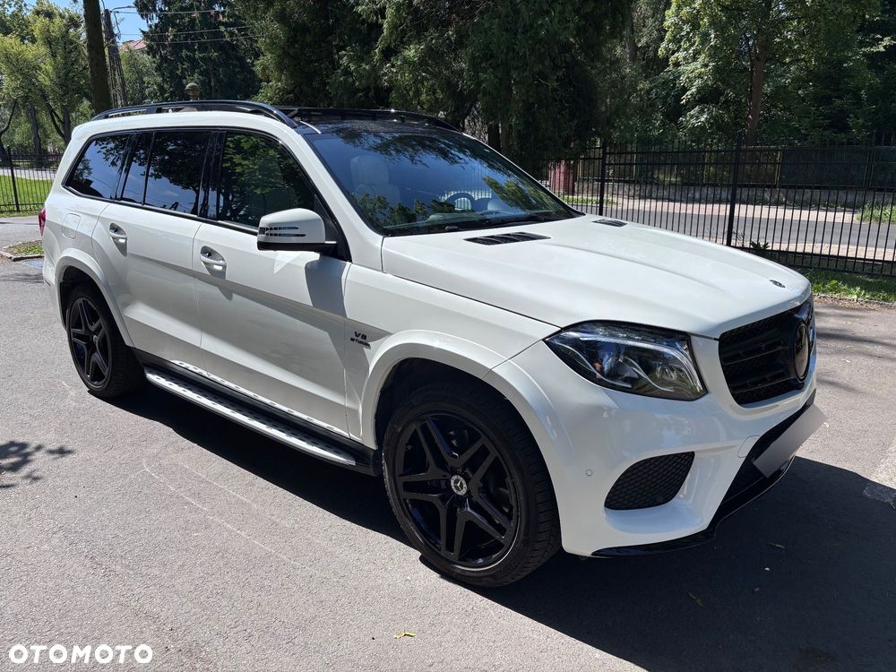 Mercedes-Benz GLS - 7