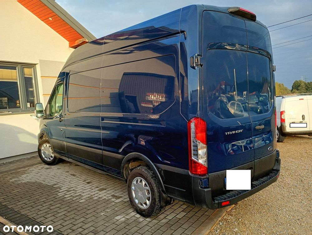 Ford Transit - 27