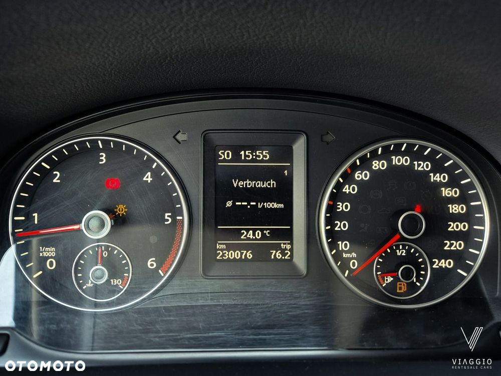 Volkswagen Touran 2.0 TDI Highline - 12