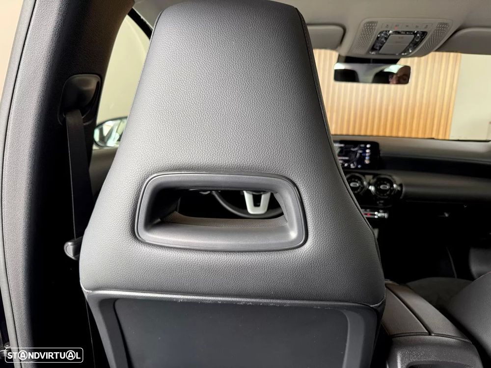 Mercedes-Benz A 160 AMG Line - 57