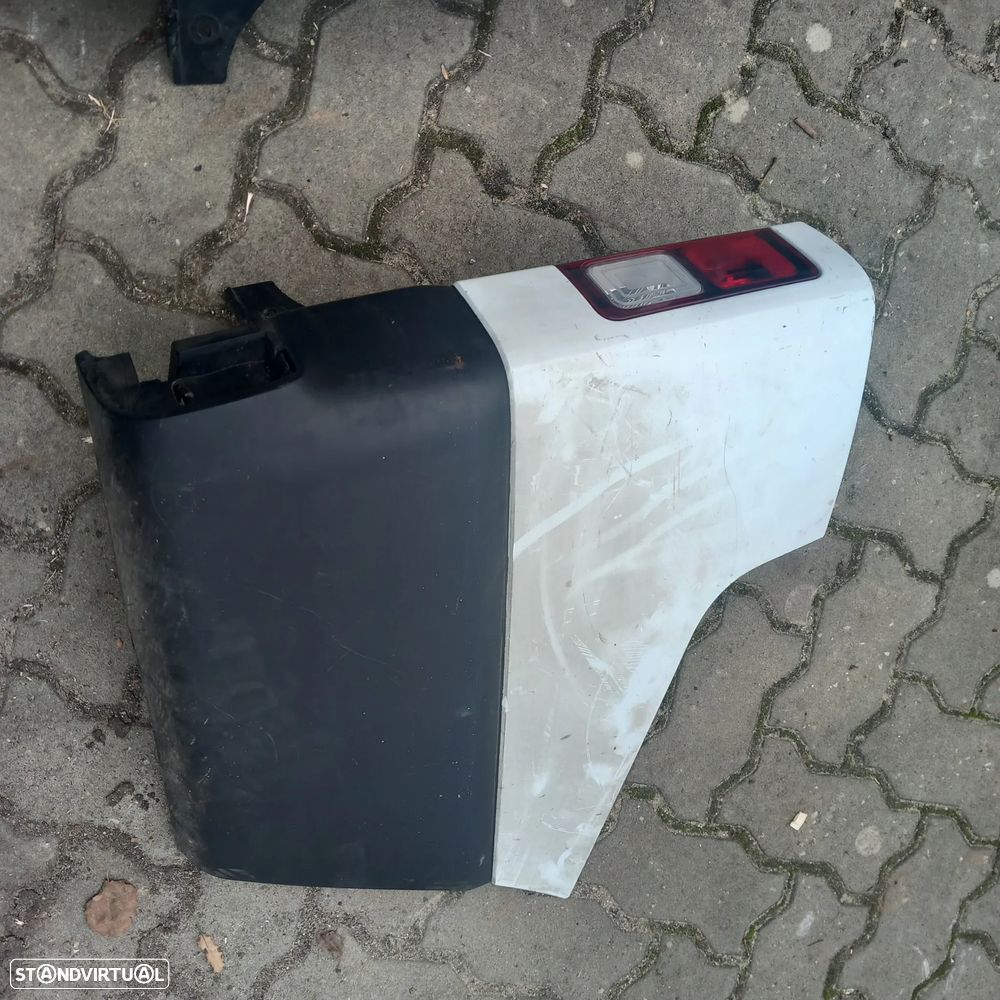 Cantos para choques tras renault trafic x82 - 2