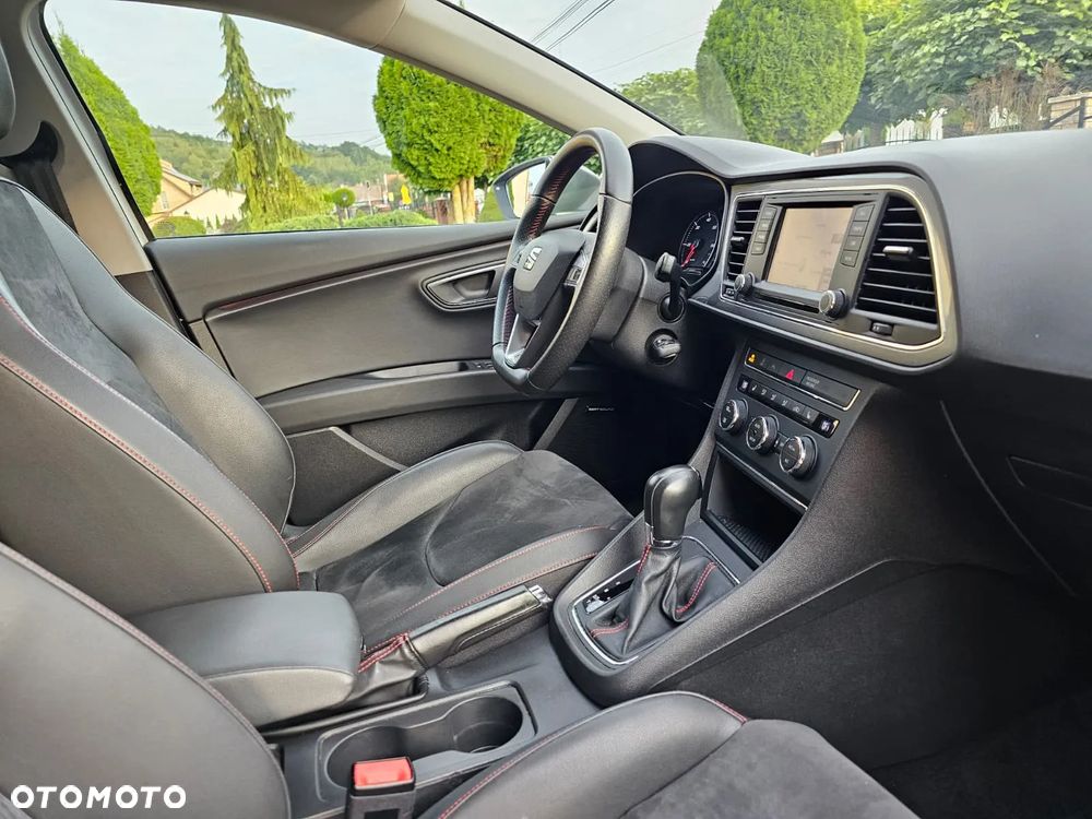 Seat Leon 2.0 TDI FR S&S DSG - 33