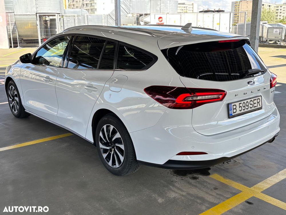 Ford Focus 1.0 EcoBoost MHEV Titanium - 6