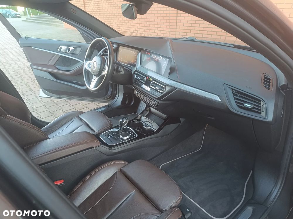 BMW Seria 1 118i M Sport - 13