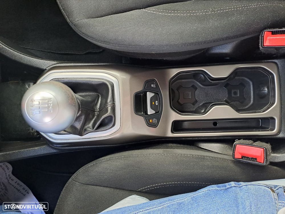 Jeep Renegade 1.6 MJD Limited - 17
