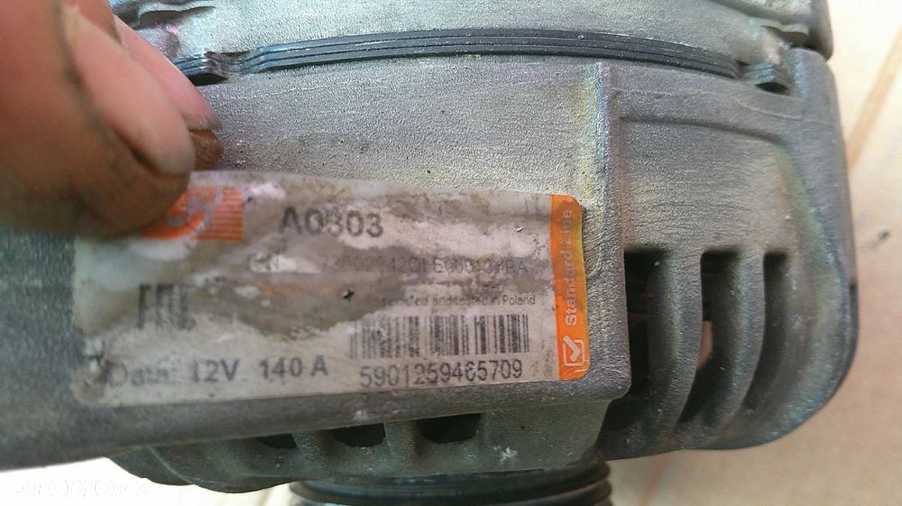 AUDI A4 B6 2.4 V6 ALTERNATOR - 5