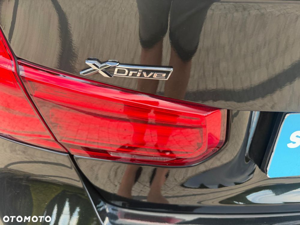 BMW Seria 3 340i xDrive Edition M Sport Shadow - 28