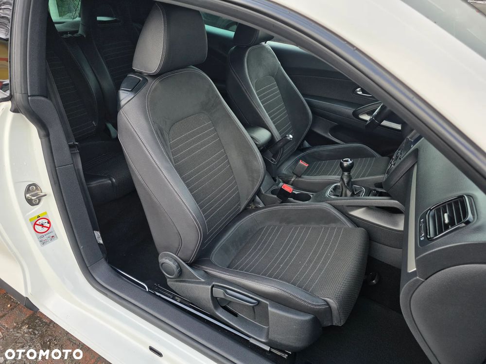 Volkswagen Scirocco 1.4 TSI Life - 13