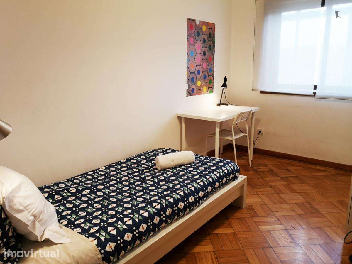 Apartamento com 5 quartos - localizado em Bonfim Porto - Grande imagem: 2/23