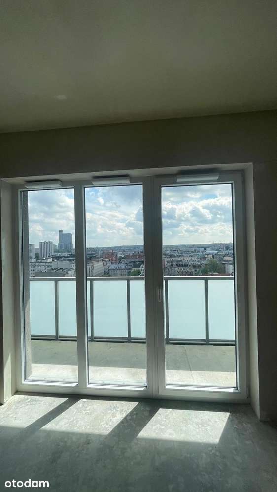 KOMPAKTOWY LUKSUS Z WŁASNYM BALKONEM | 12. PIĘTRO GLOBAL APARTMENTS