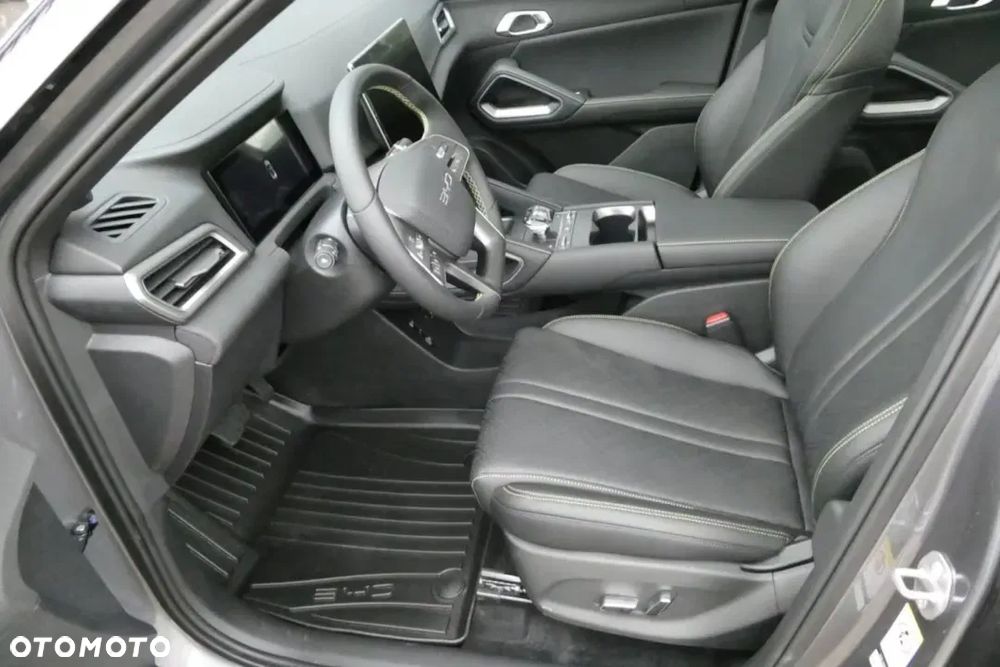 BYD Atto 2 45kWh Active - 13