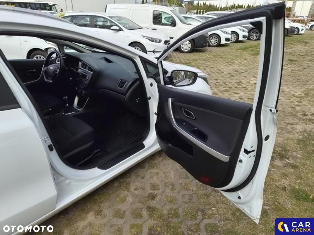 Kia Ceed - 19