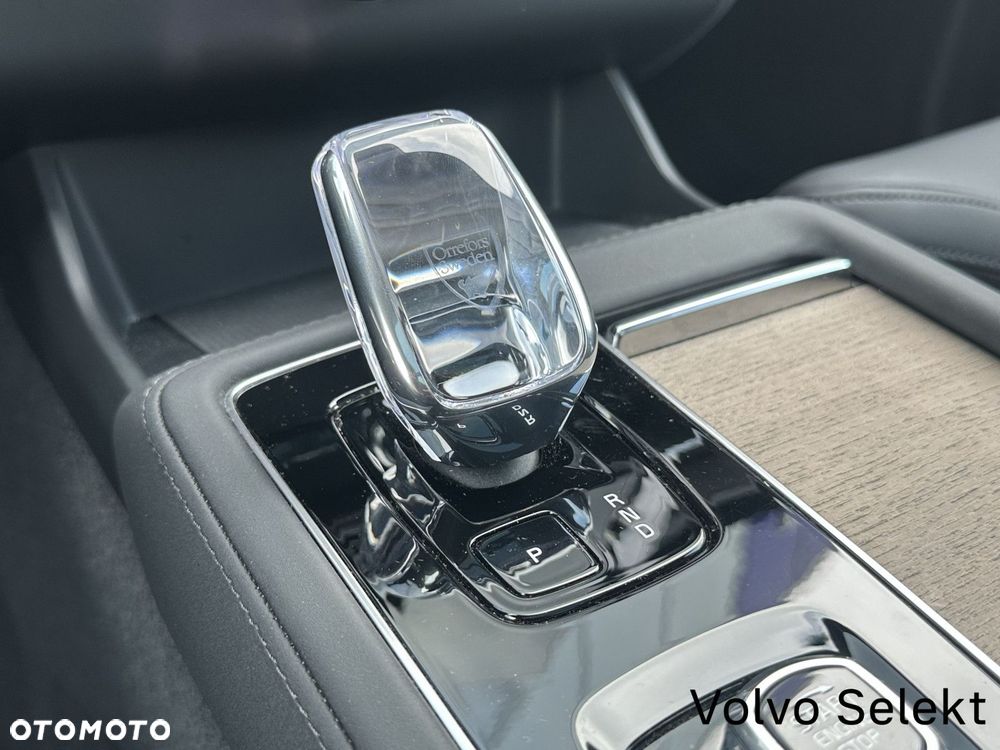 Volvo XC 90 - 22