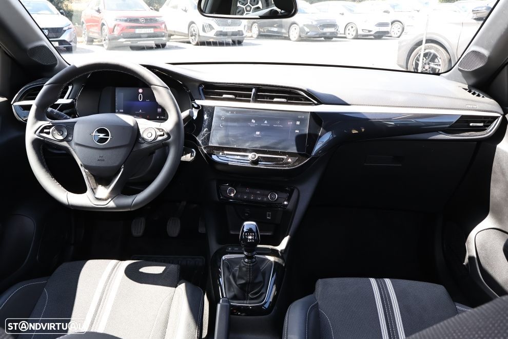 Opel Corsa 1.2 T GS - 11