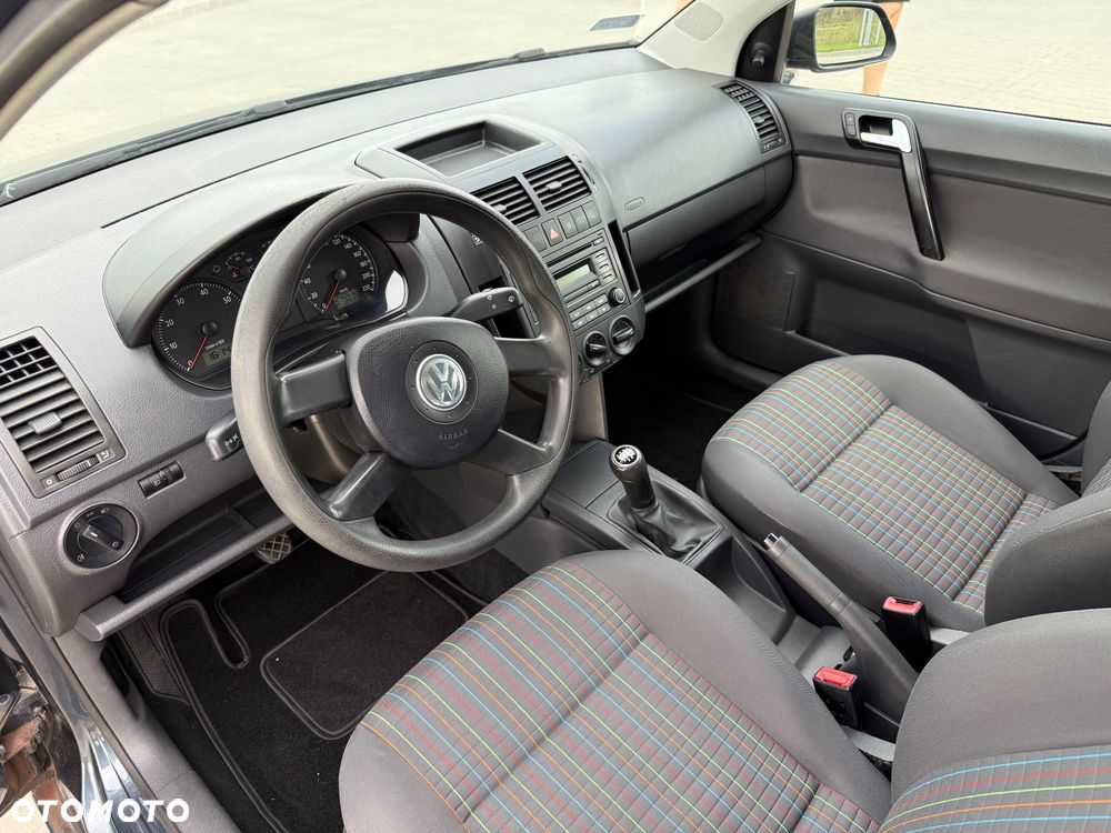 Volkswagen Polo 1.2 12V Comfortline - 12