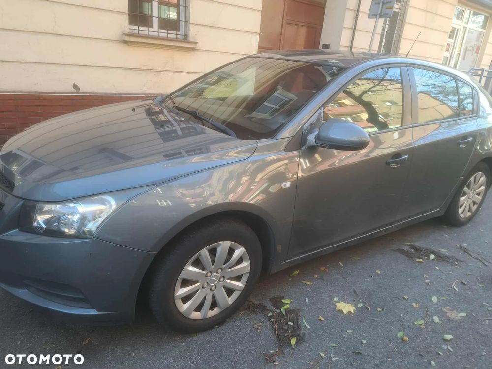 Chevrolet Cruze 1.6 LT - 7