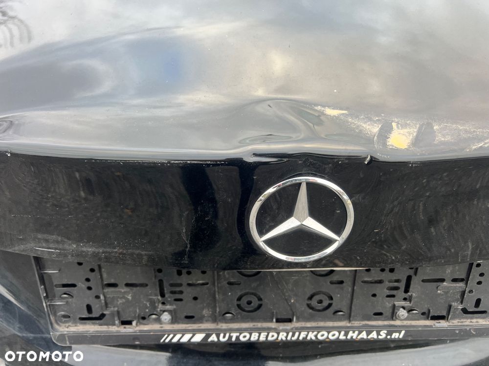 Mercedes-Benz CLA 200 7G-DCT UrbanStyle Edition - 6