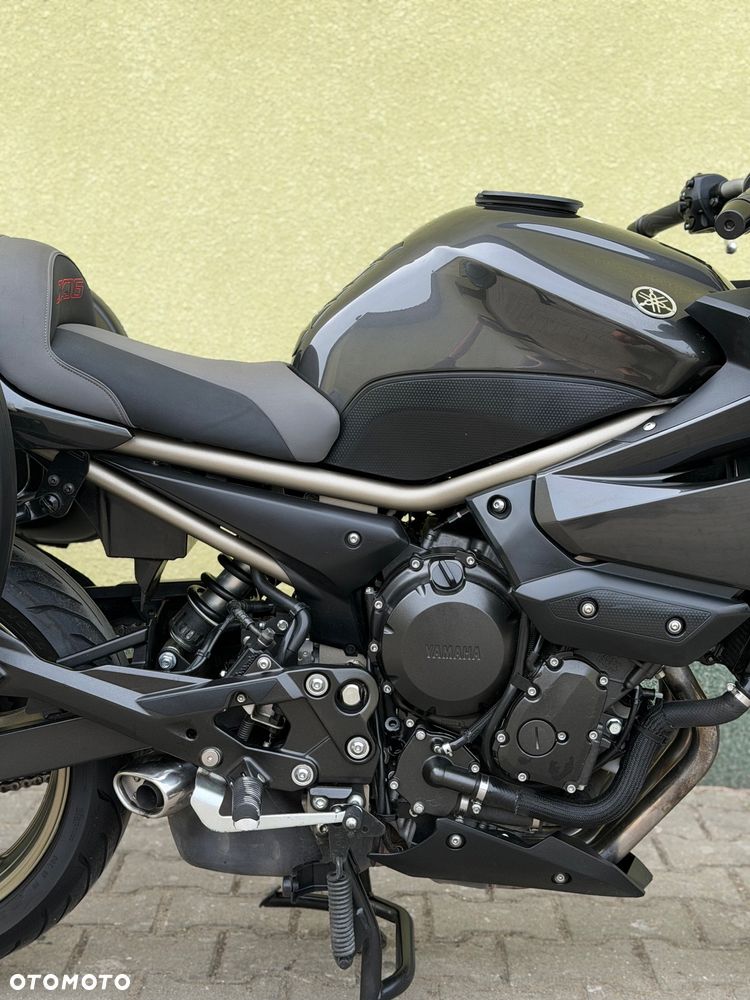 Yamaha XJ - 8