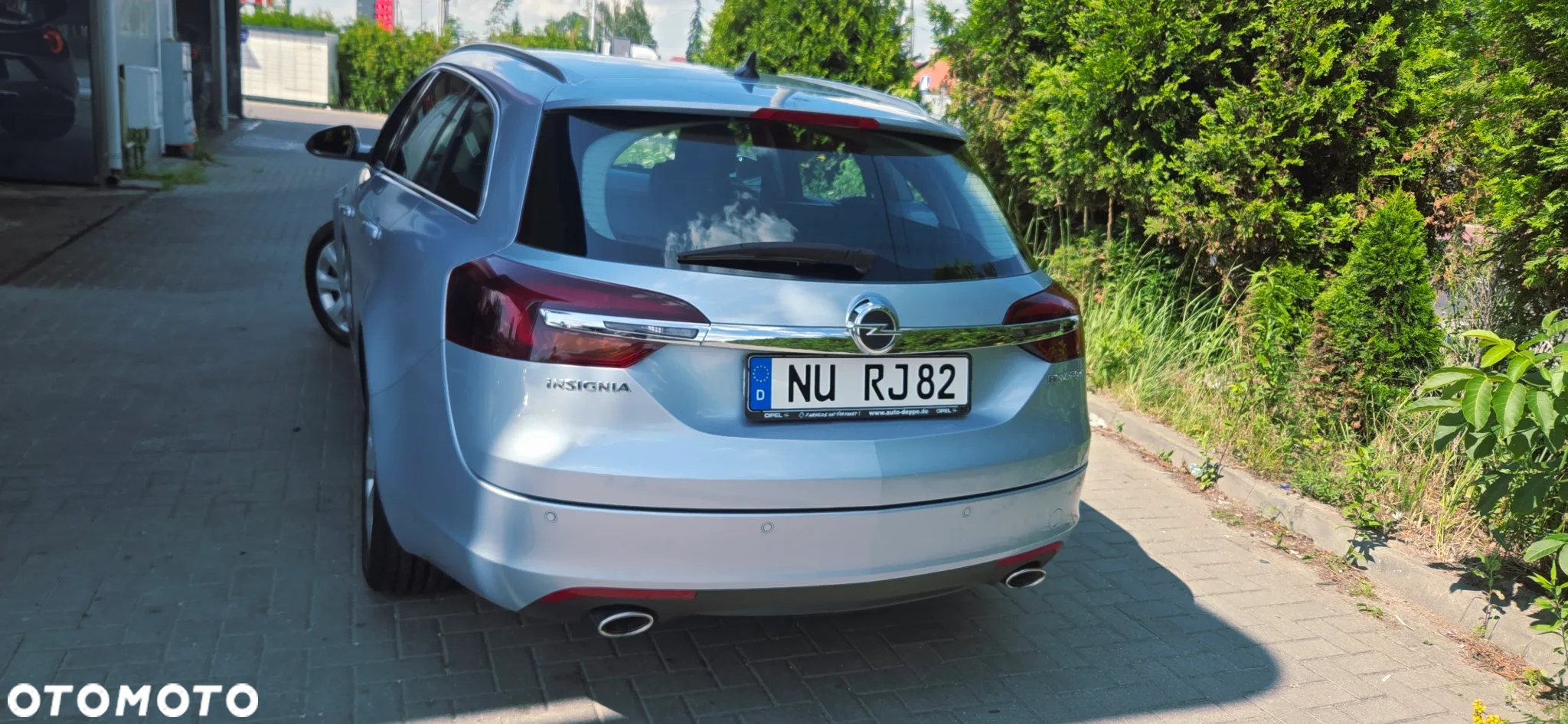 Opel Insignia 2.0 CDTI Sports Tourer 4x4 Automatik Edition - 11