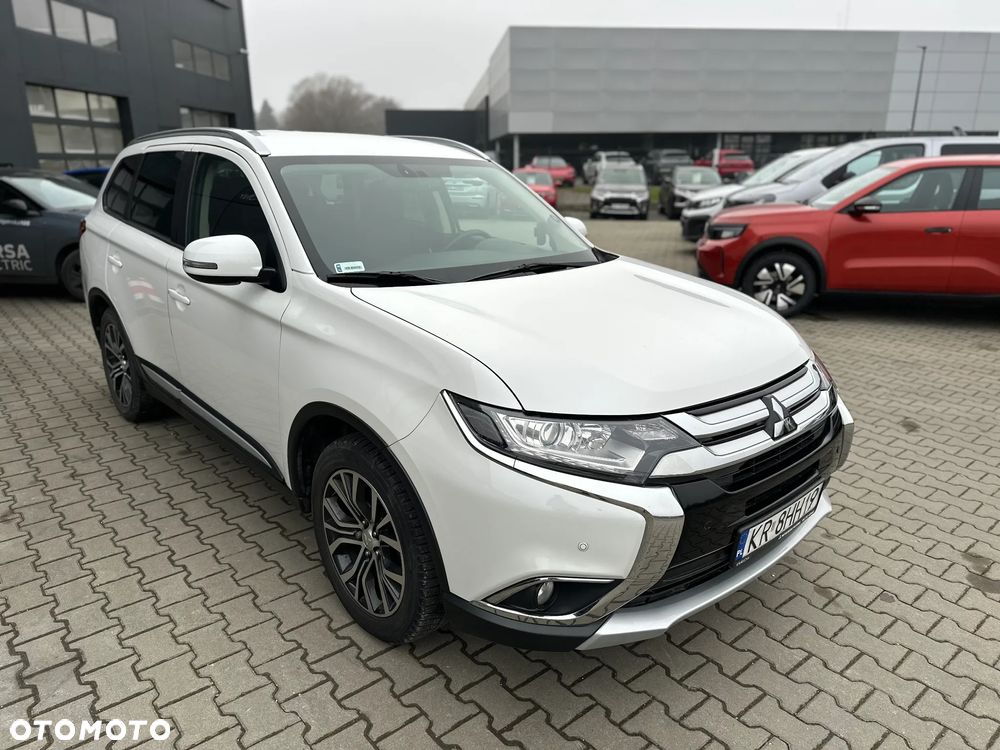 Mitsubishi Outlander 2.0 Intense Comfort 4WD CVT - 3