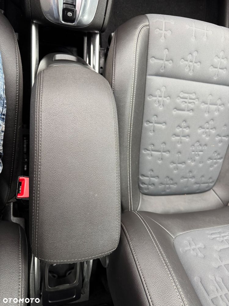 Opel Meriva 1.4 Innovation - 30