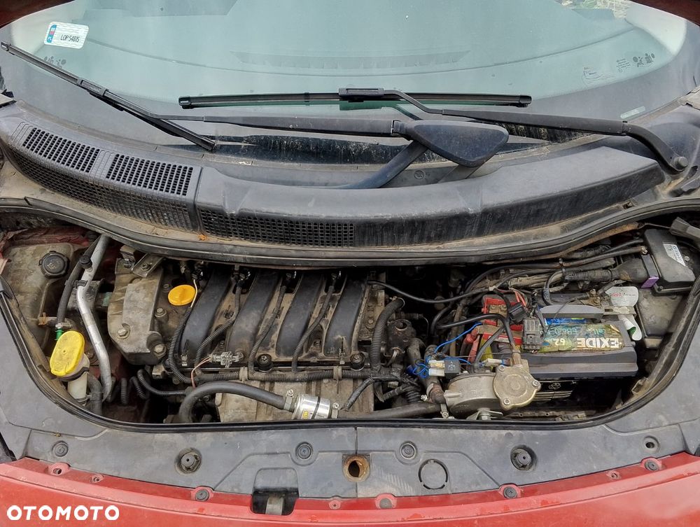 Renault Megane Grand Scenic II (03-06r.) 2.0B 134KM. Silnik F4R 770 ; F4R 771  Skrzynia ND0 015  Lakier TEB76 .Cały na części. GWARANCJA !!!  Przód Tył Zestaw Komplet Drzwi Klapa Zderzak Błotnik Maska Grill Atrapa Szyba Pas Lampa Lusterko Boczki Fotel Kanapa Kokpit Deska Rozdzielcza Przełącznik Włącznik Sterownik Przewody Wiązka Instalacja Moduł Komputer Czujnik Listwa Pompa Alternator Wtryski Głowica Rozrusznik Kompresor Sprzęgło Dwumas Silnik Skrzynia ABS Klimatyzacji Paliwa Wspomagania Kolektor Turbina Przepustnica Zawór Chłodnica Koło Hak Belka Sanki Zawieszenie Mcpherson Półoś Amortyzator Wydech Tłumik Zacisk Most - 7