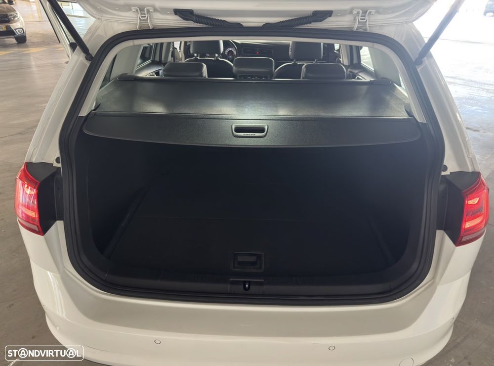 VW Golf Variant 1.6 TDi Highline - 4