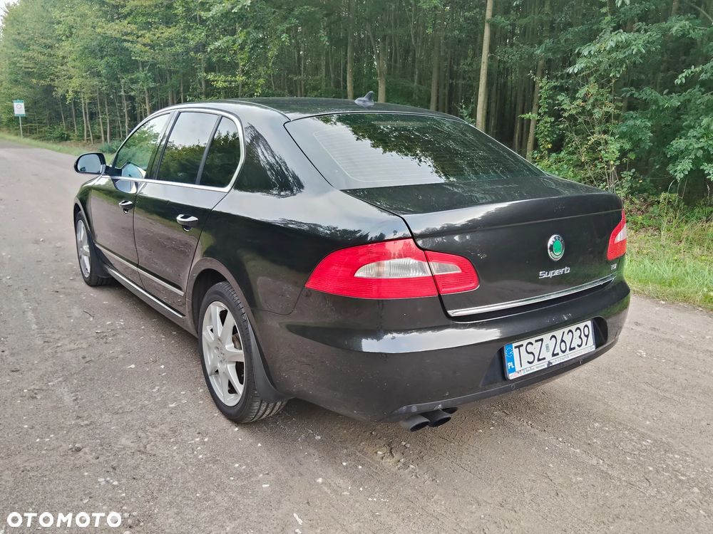Skoda Superb 1.8 TSI Ambition - 13