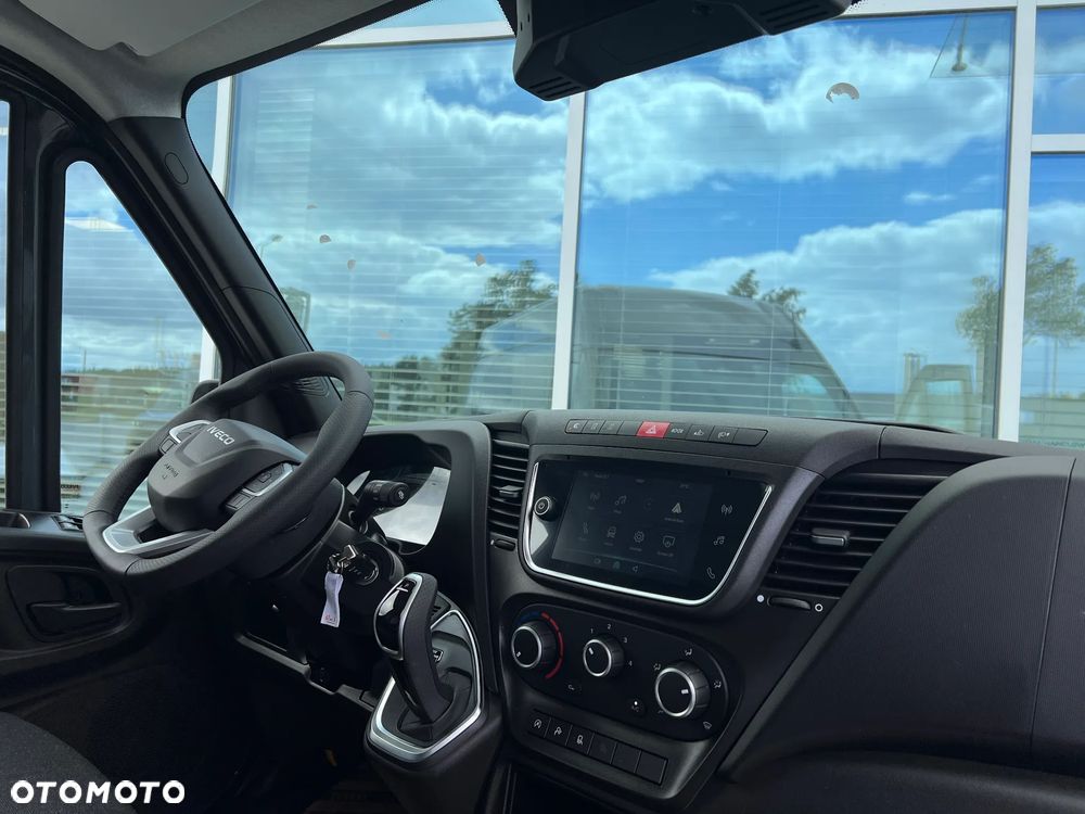 Iveco Szukasz mocnego dostawczaka? Właśnie go znalazłeś!Mocne Daily na już! - 23