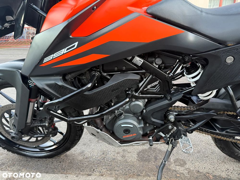 KTM Adventure - 25