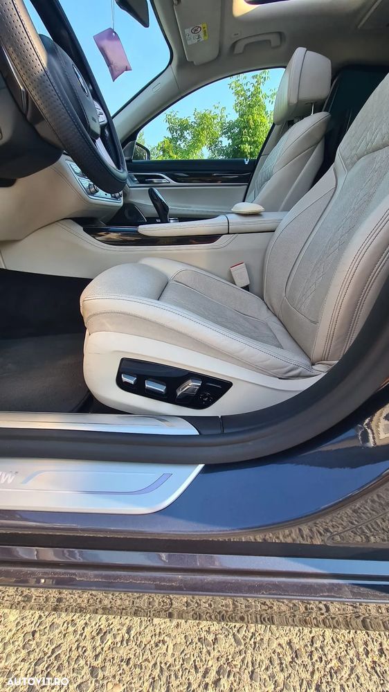 BMW Seria 7 740d xDrive - 15