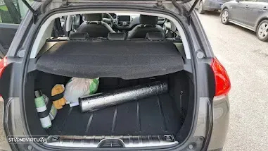 Peugeot 2008 1.2 PureTech Allure - 5