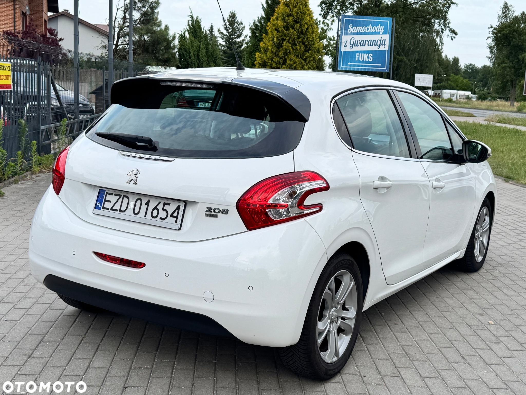 Peugeot 208 e-HDi FAP 92 Stop&Start Style - 6