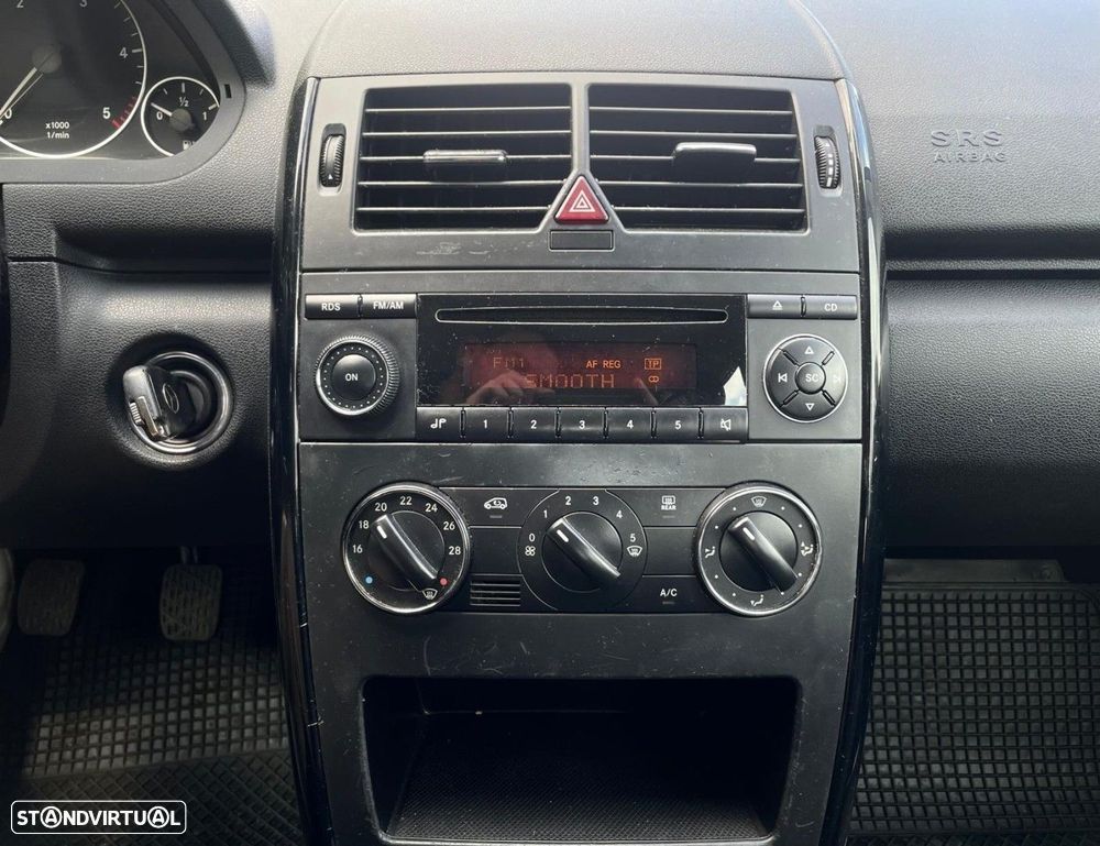 Mercedes-Benz A 160 CDI Classic - 12