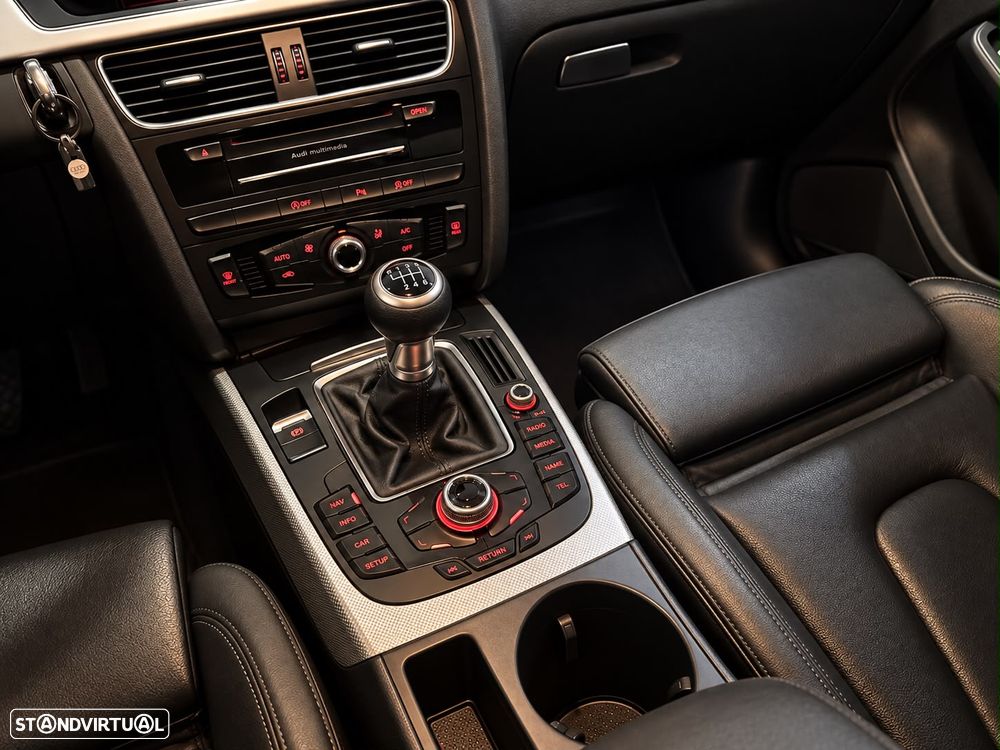 Audi A4 2.0 TDI Business Line Sport - 10