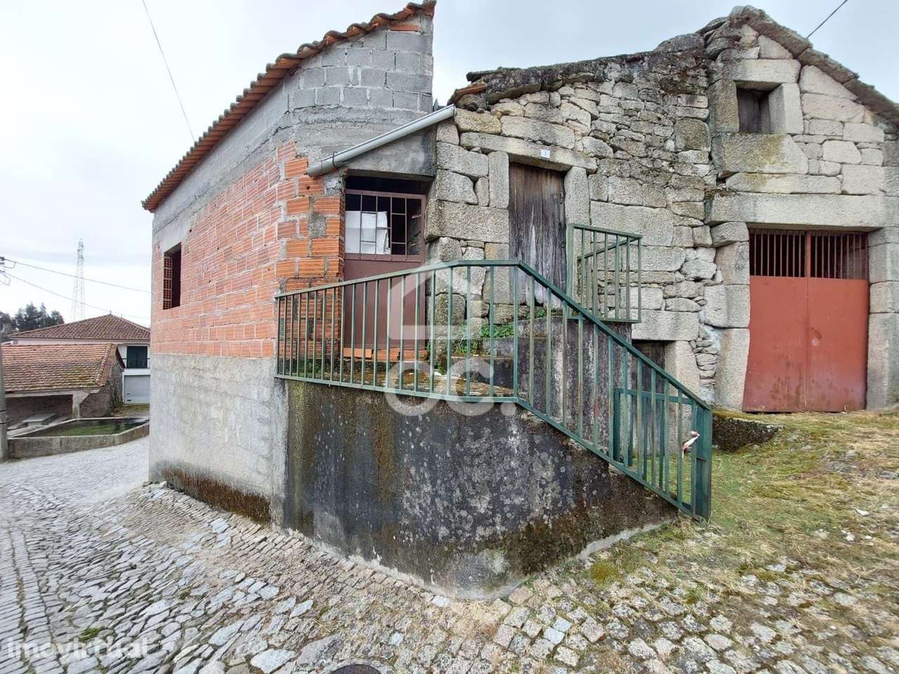 Moradia em Bruto T2 em Ardãos e Bobadela – Oportunidade em Zona Tranqu - Grande imagem: 3/22