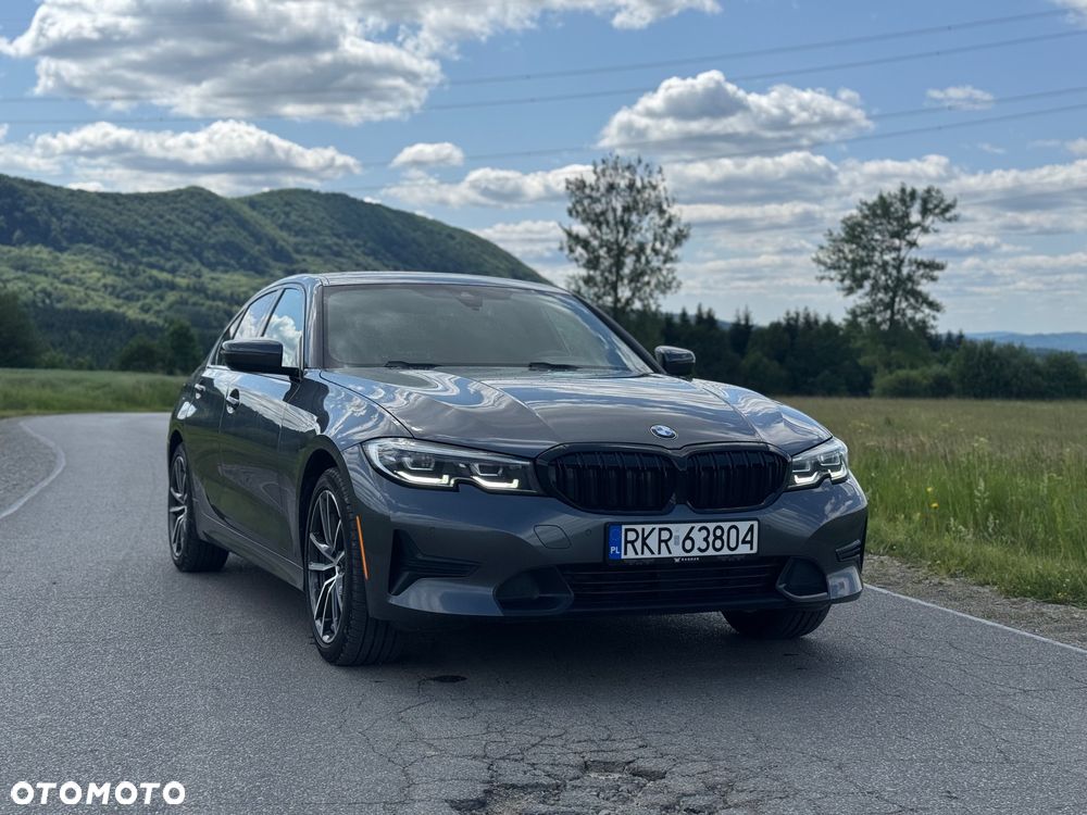 BMW Seria 3 330i xDrive M Sport sport - 1