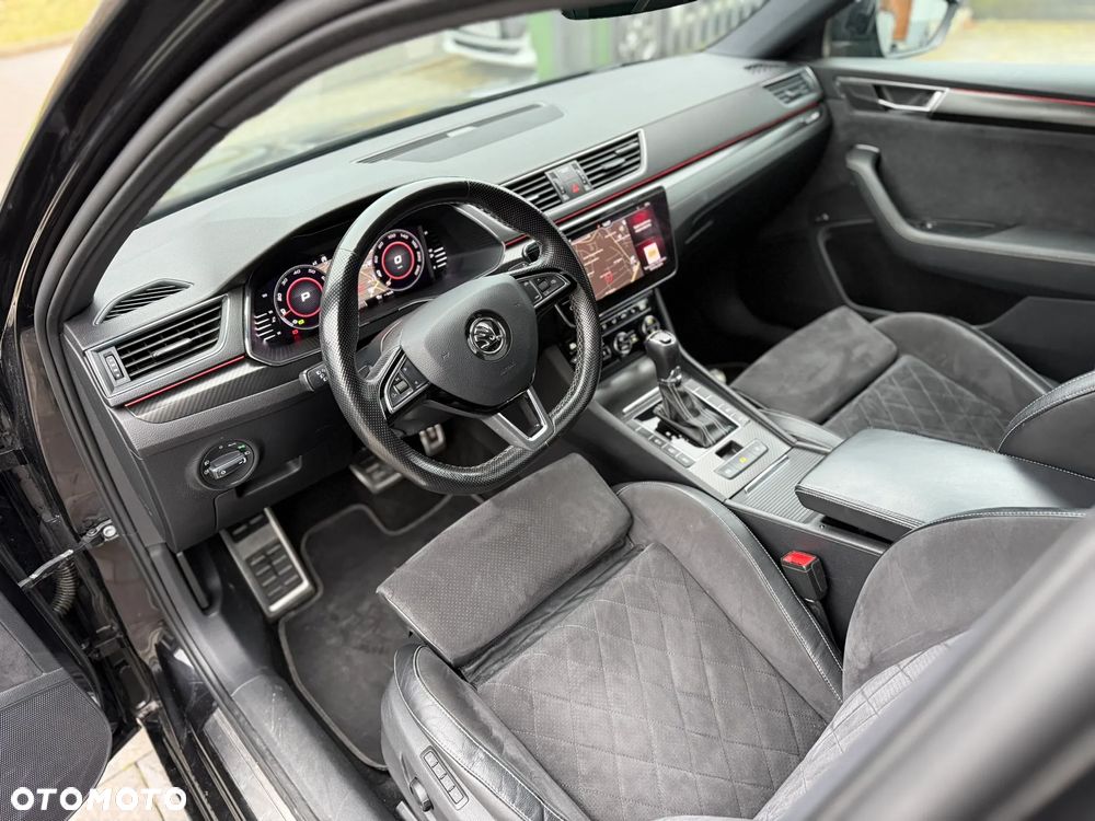 Skoda Superb 2.0 TSI 4x4 DSG Sportline - 10