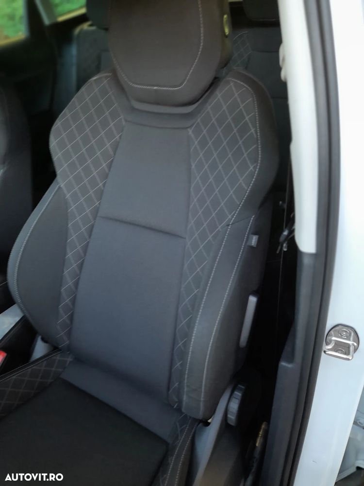 Skoda Karoq 2.0 TDI DSG Sportline - 18