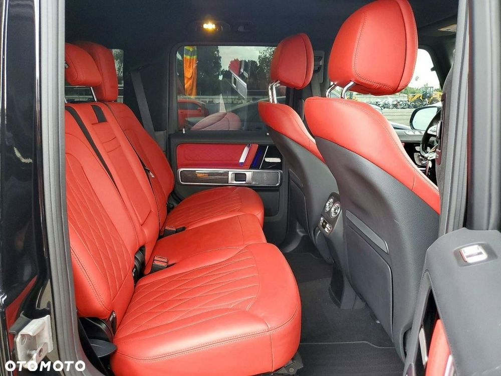Mercedes-Benz Klasa G AMG 63 AMG Speedshift 9G-TRONIC - 11