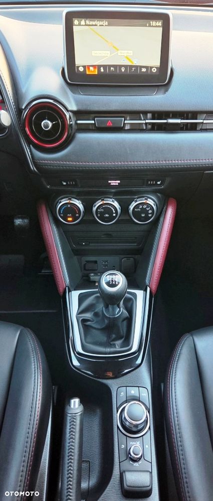 Mazda CX-3 2.0 Takumi - 36